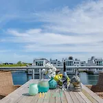 Schwimmendes Haus An Bord 1 - Haustiere Willkommen